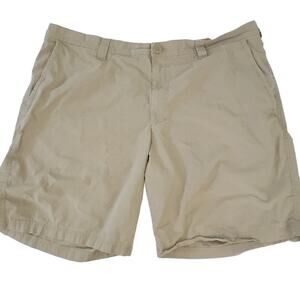 Columbia Outdoor Hiking Casual Shorts Men Size 40 Tan, 10" Inseam, 100% Cotton